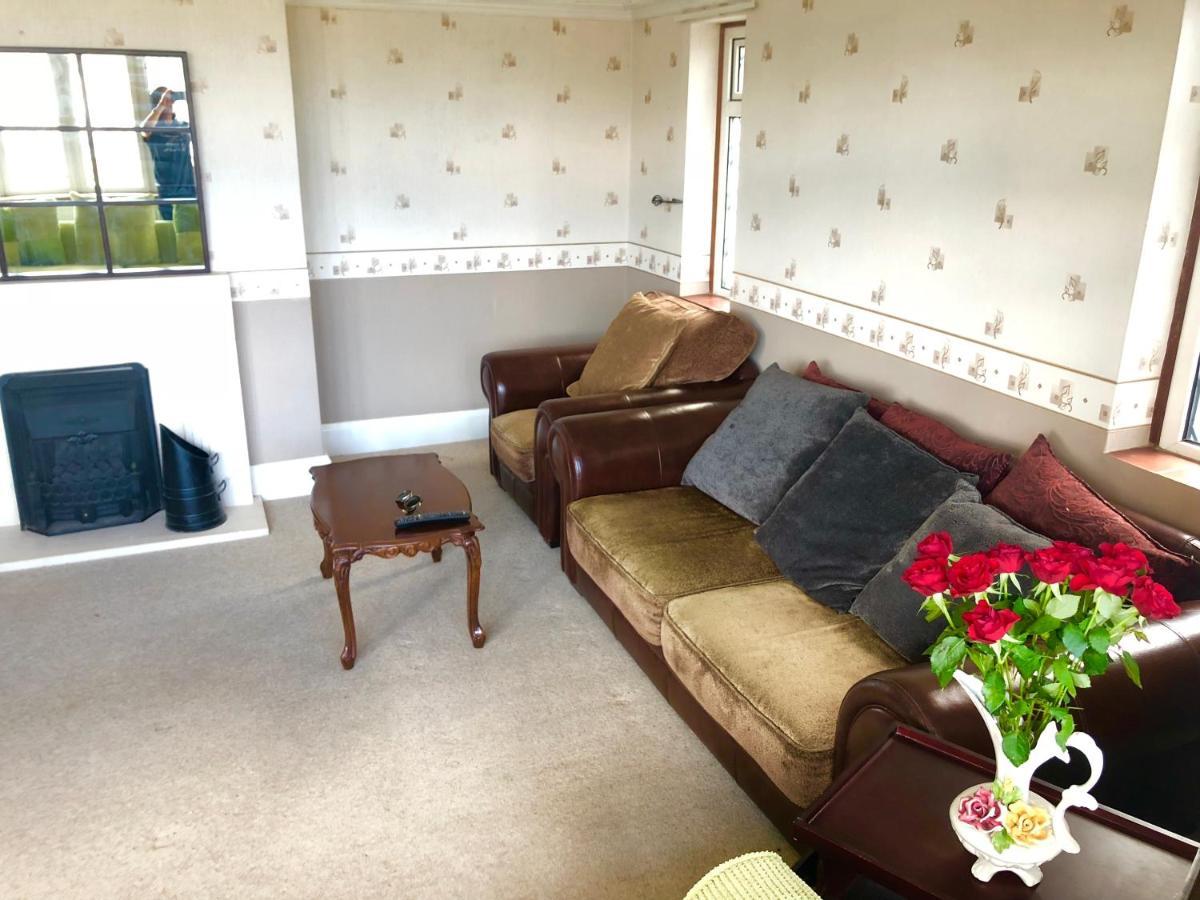 Amazing Quiet Garden House Near London Luton Airport Apartment Exterior photo