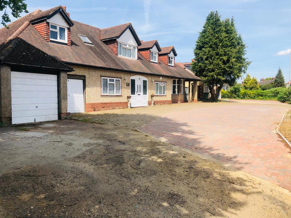 Amazing Quiet Garden House Near London Luton Airport Apartment Exterior photo